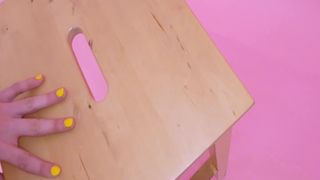 Hannah Hayes połknie każdą ilość spermy po fellatio