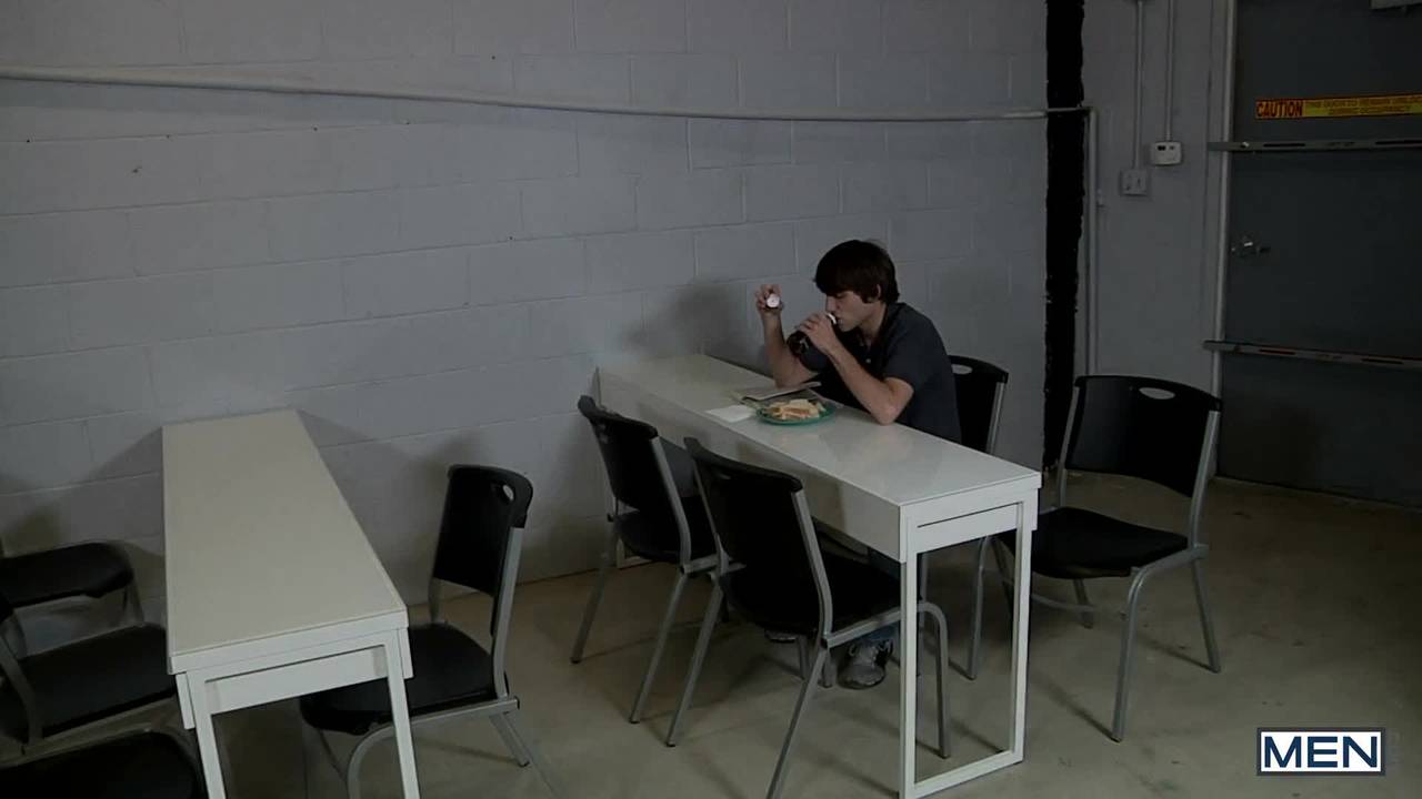 Potwierdź swoją pełnoletność