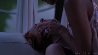 Cztery gwiazdy lesbijskiego porno pokażą orgazmy