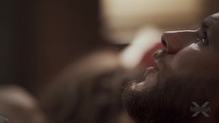 Ashley konsultuje się ze specjalistą od orgazmów i cieszy się nim