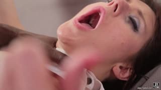 Samanta Bentley dostanie anal dużą czarną pałą