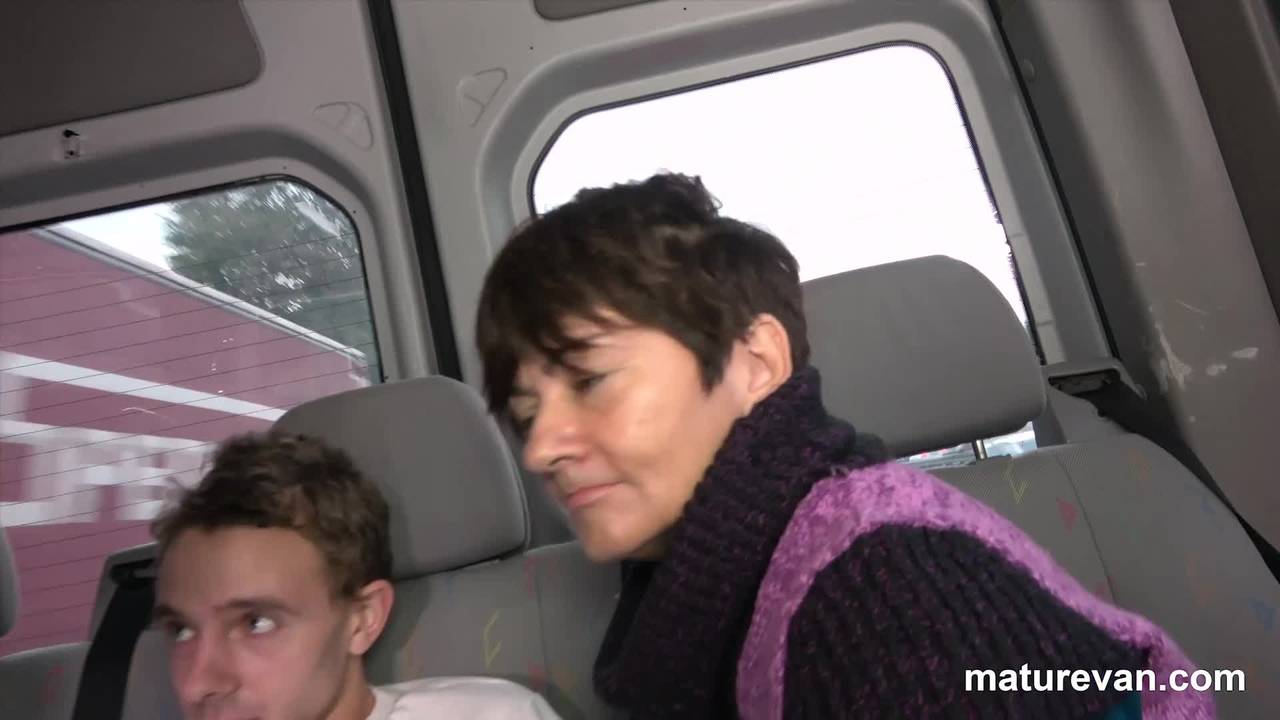 Potwierdź swoją pełnoletność