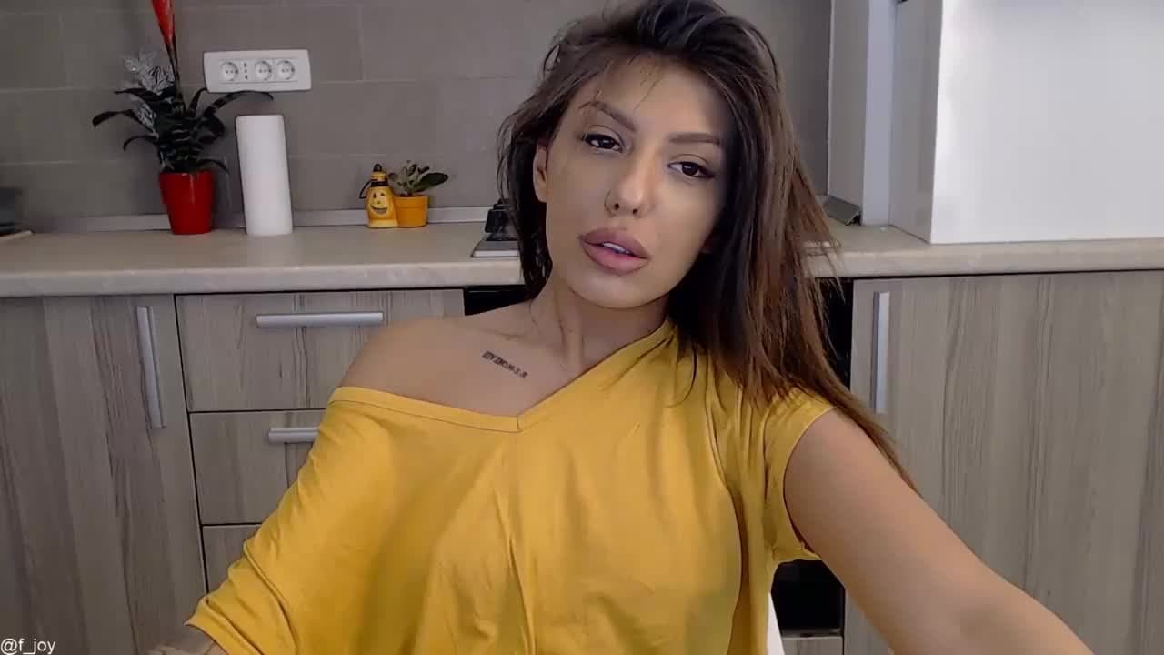 Potwierdź swoją pełnoletność