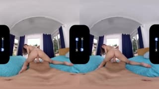 Paige Owens jebie się w wirtualu na kutasie Paige Owens jebie się w wirtualu na kutasie