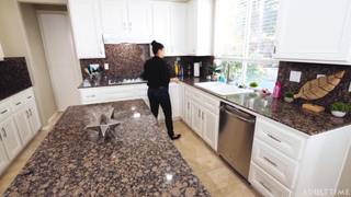 Potwierdź swoją pełnoletność