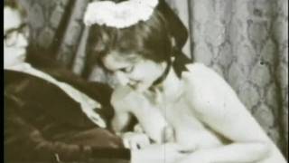 Ruchanie w owłosioną pizdę i więcej w retro porno