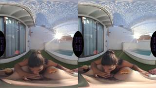 Wirtualna rzeczywistość i seksowna Sheila Ortega