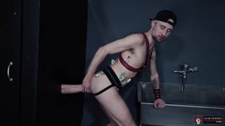 Drew Dixon lubi poczuć kutasa Alex Killian