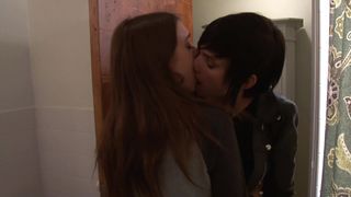 Potwierdź swoją pełnoletność