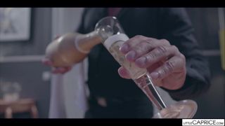 Potwierdź swoją pełnoletność