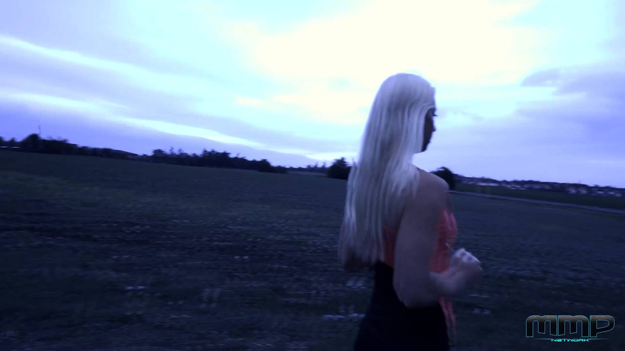 Potwierdź swoją pełnoletność