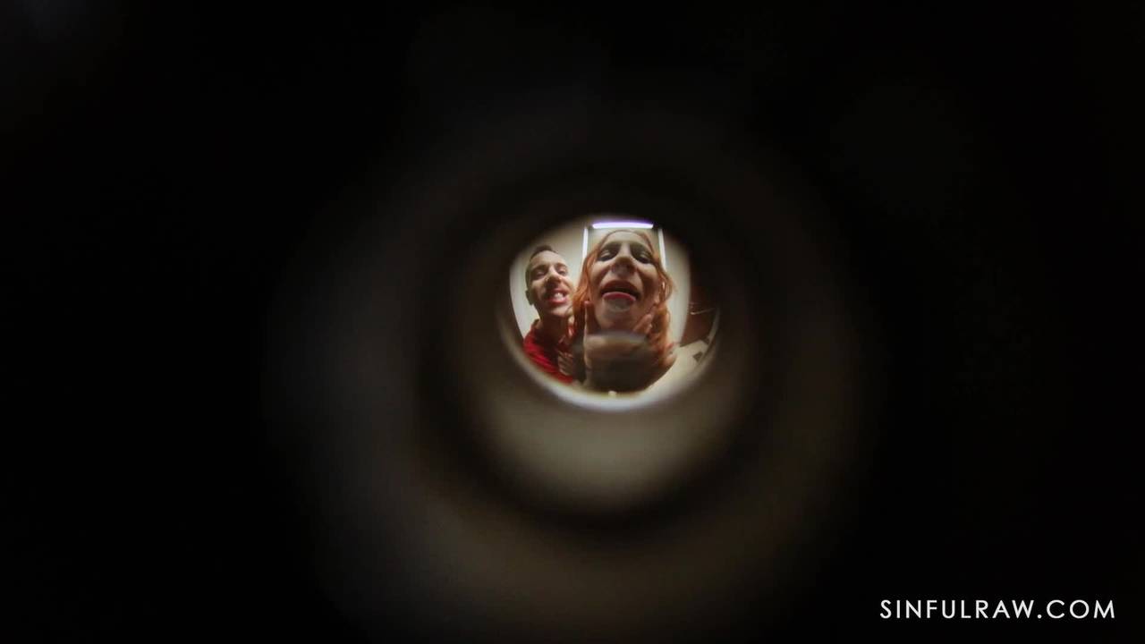 Potwierdź swoją pełnoletność