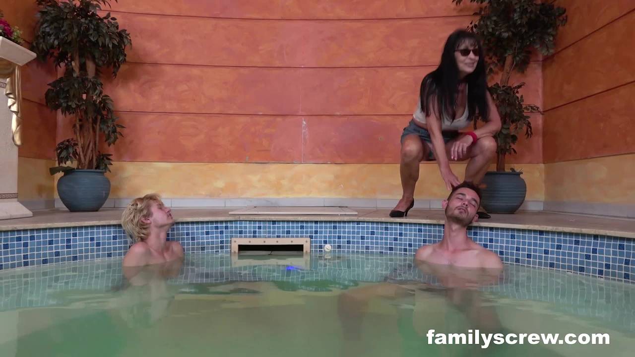 Potwierdź swoją pełnoletność