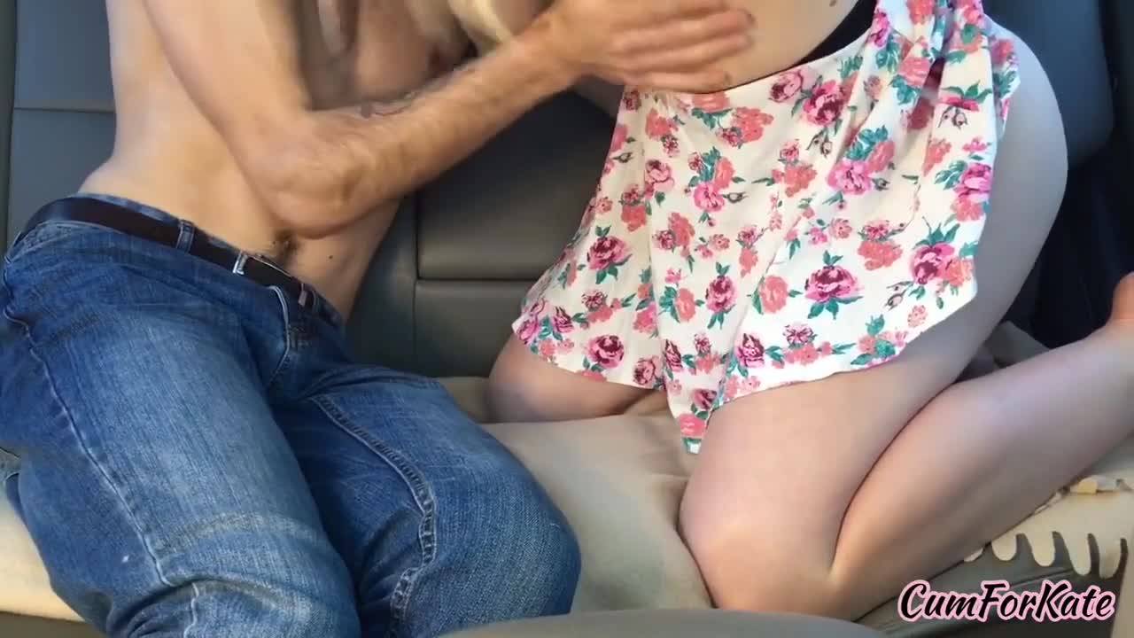 Potwierdź swoją pełnoletność