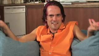 Calvin pokaże swoją dupę i wytrzepie pałę na sofie