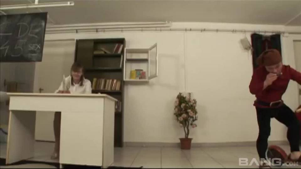 Potwierdź swoją pełnoletność