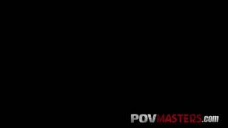 Vanessa Moon ssie kutasa i jest pieprzona podczas nagrywania w POV