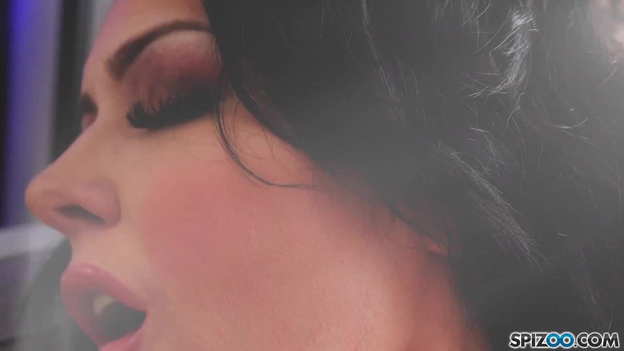 Potwierdź swoją pełnoletność