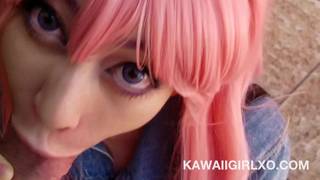 Spontaniczny seks w aucie ze sprośną Kawaiigirl
