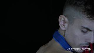 Dani Rivera ulega dominacji dwóch gejów biznesmenów