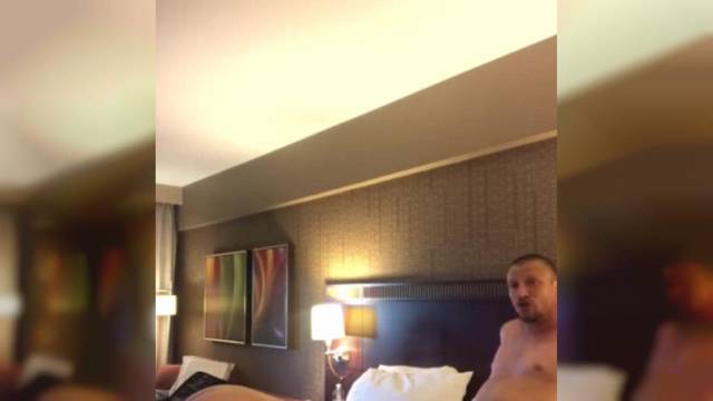 Potwierdź swoją pełnoletność