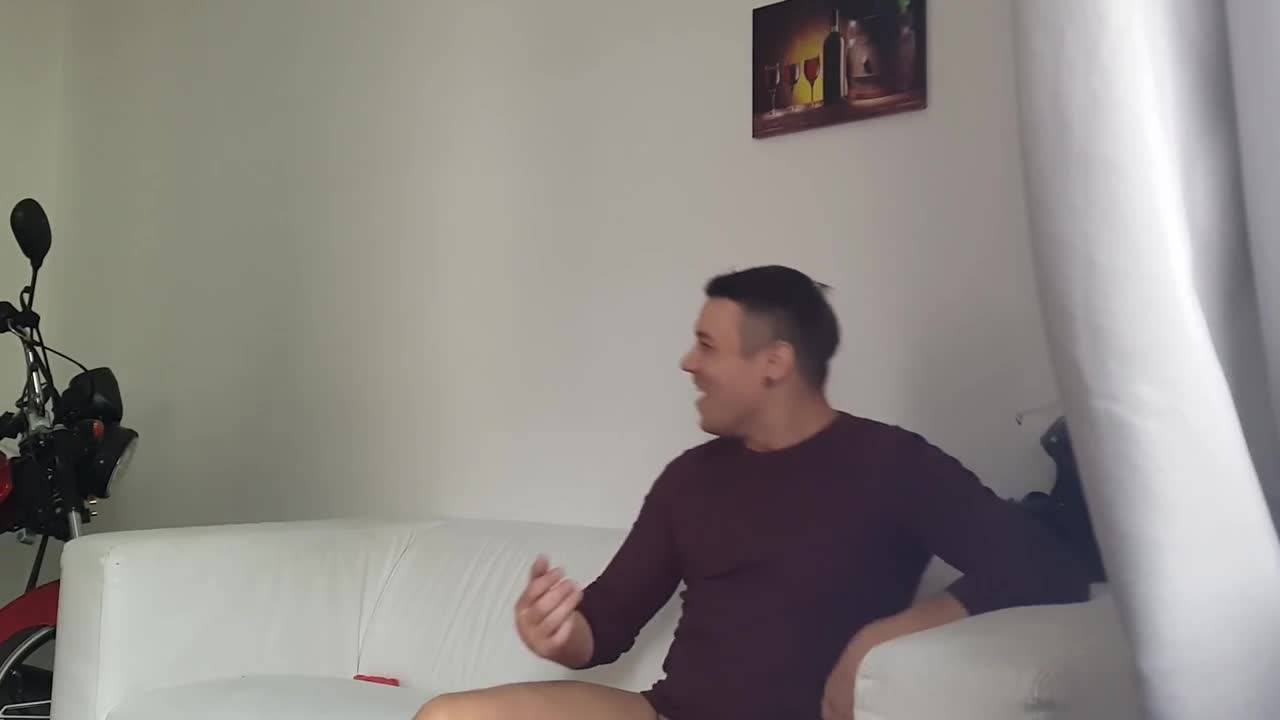 Potwierdź swoją pełnoletność