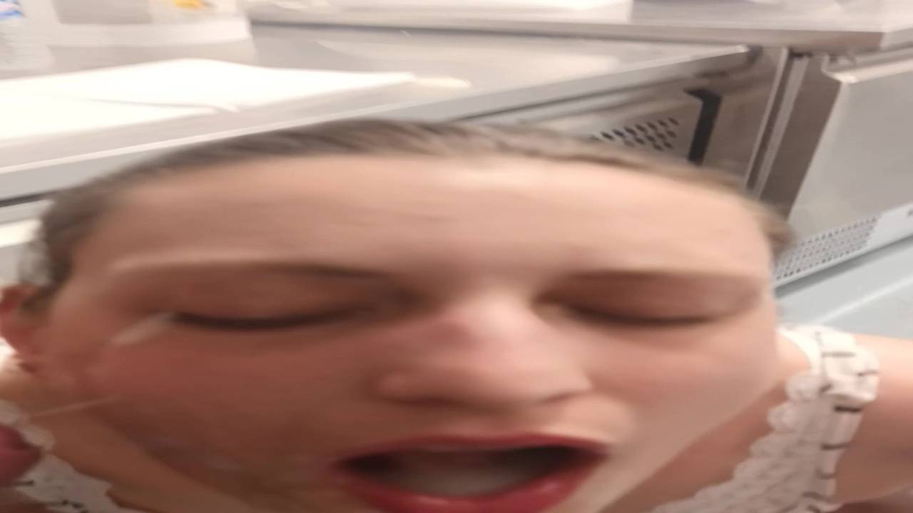 Potwierdź swoją pełnoletność