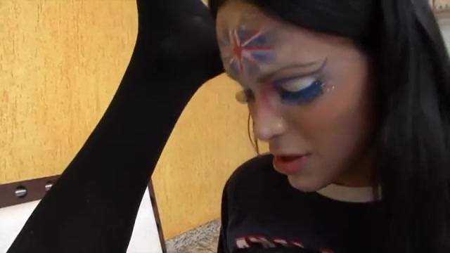 Potwierdź swoją pełnoletność