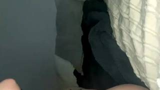 Gorąca para amatorów rucha się ostro na pieska