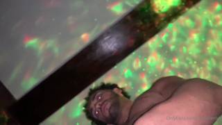 Amatorskie obciąganie i pierdolenie z gwiazdą Yuri Oberon