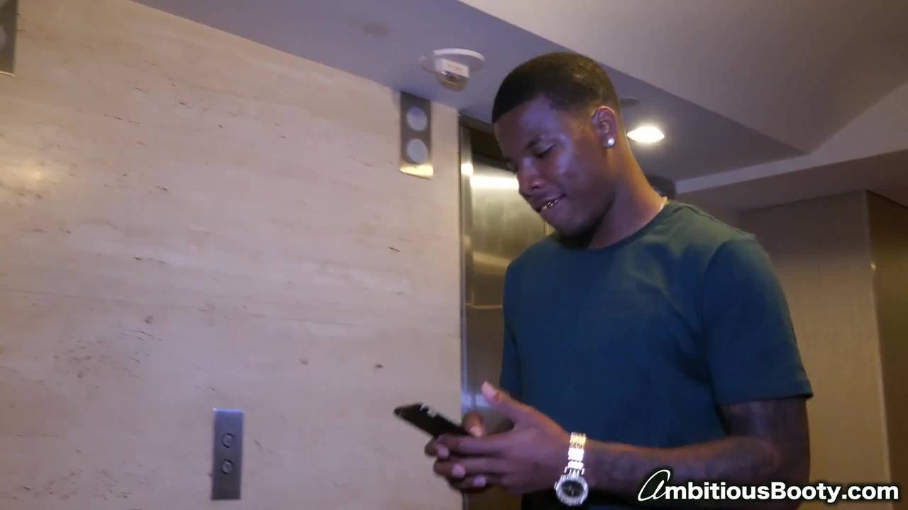 Potwierdź swoją pełnoletność