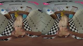 Tyłek Brittney Kade zaskakuje nas w tym porno VR nagranym w trybie POV