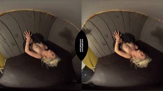 Wyjątkowo gorące BDSM, gangbang w wirtualnej rzeczywistości