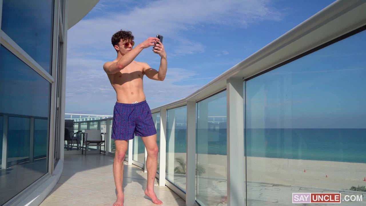 Potwierdź swoją pełnoletność