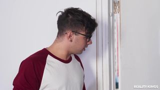 Potwierdź swoją pełnoletność