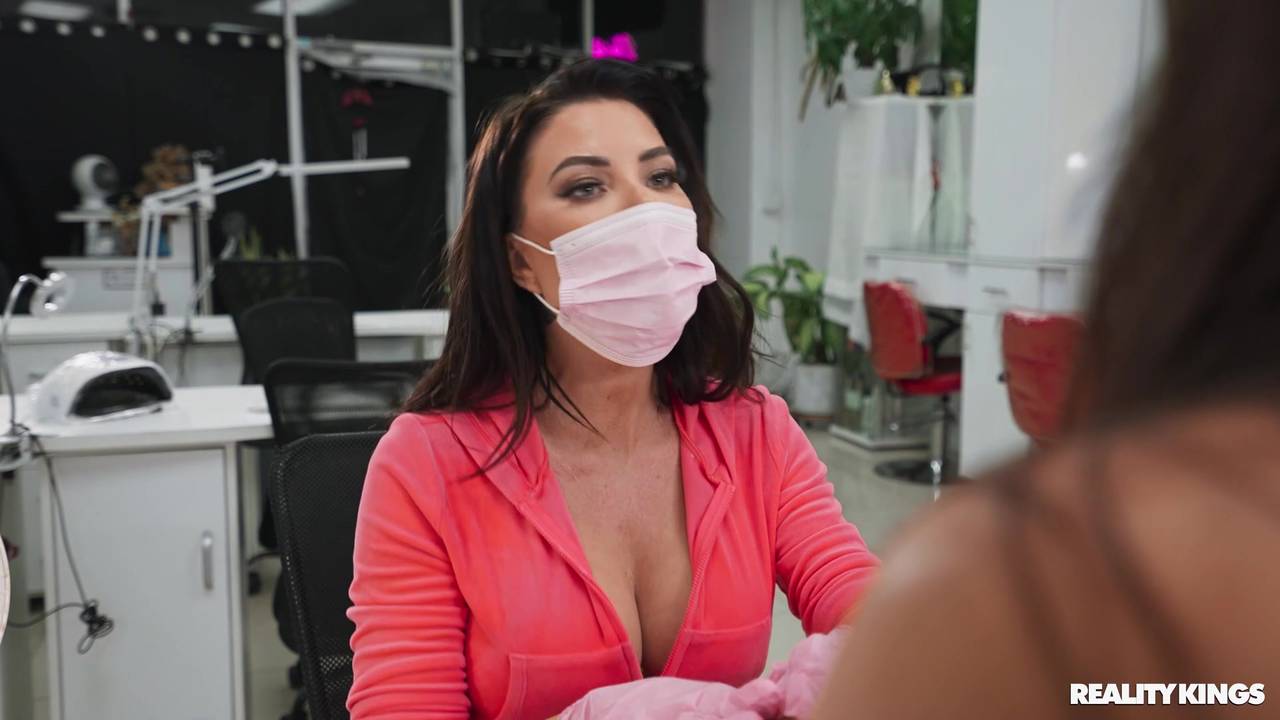 Potwierdź swoją pełnoletność