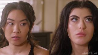 Liv Revamped ssie soczyste cipki Kimmy Kimm i Gal Ritchie Liv Revamped ssie soczyste cipki Kimmy Kimm i Gal Ritchie