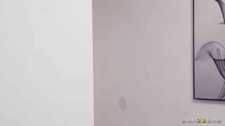 MILF Andie Anderson deepthroating i jazda na dużym grubym kutasie Alexa Jone'a