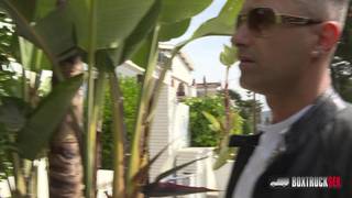 Nilla Black zostaje zerżnięta w szklanej ciężarówce po seksownym masażu