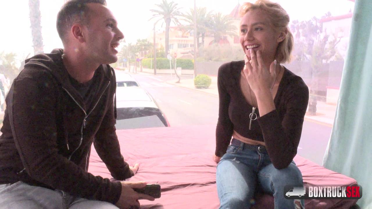 Potwierdź swoją pełnoletność