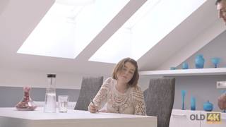 Potwierdź swoją pełnoletność