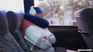 Potwierdź swoją pełnoletność