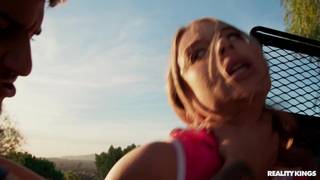 Potwierdź swoją pełnoletność