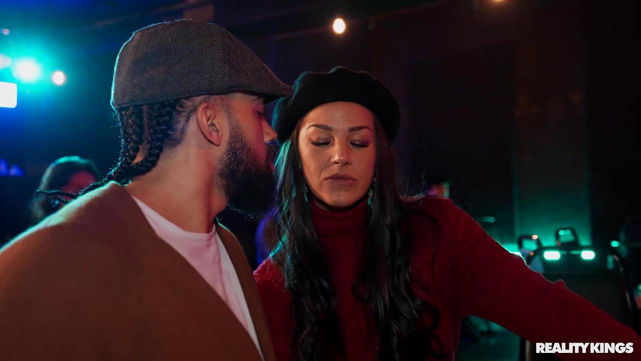 Potwierdź swoją pełnoletność