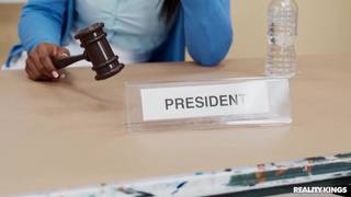 Potwierdź swoją pełnoletność