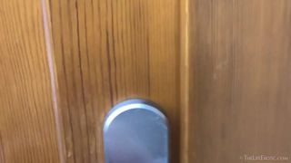 Potwierdź swoją pełnoletność