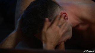 Ryder Owens wrócił do Noah Asli gotowy do ssania jego kutasa i jaj!